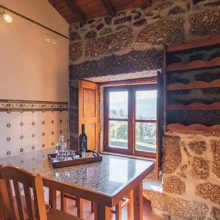 Quinta Do Outeiro Kır Evi *