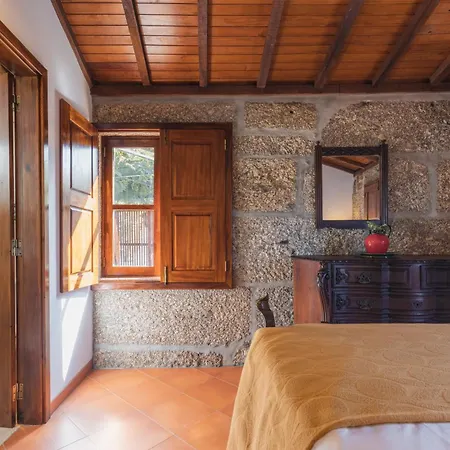 Quinta Do Outeiro Kır Evi